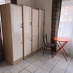 Deeps 2 Хостел